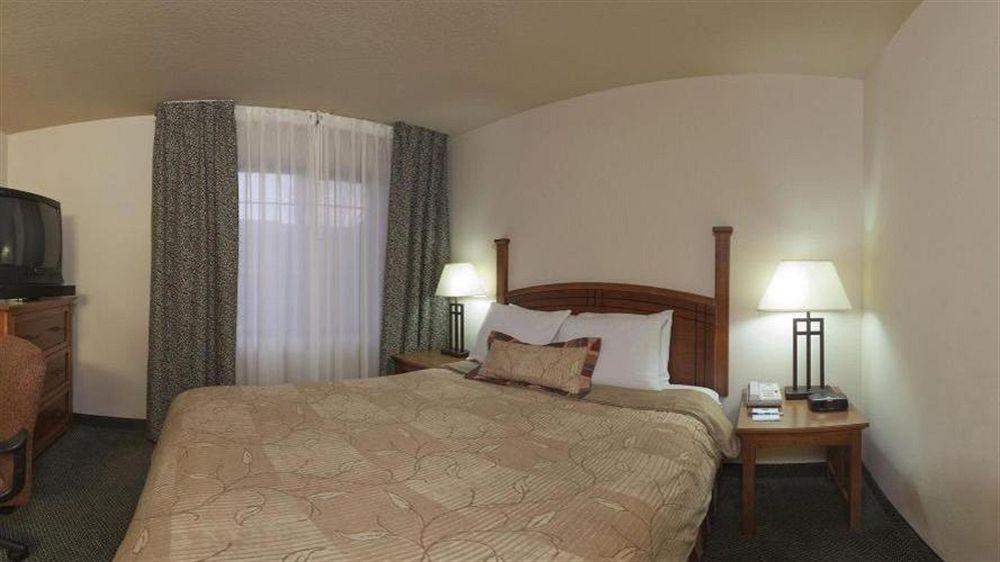 Staybridge Suites Corning By Ihg Kültér fotó