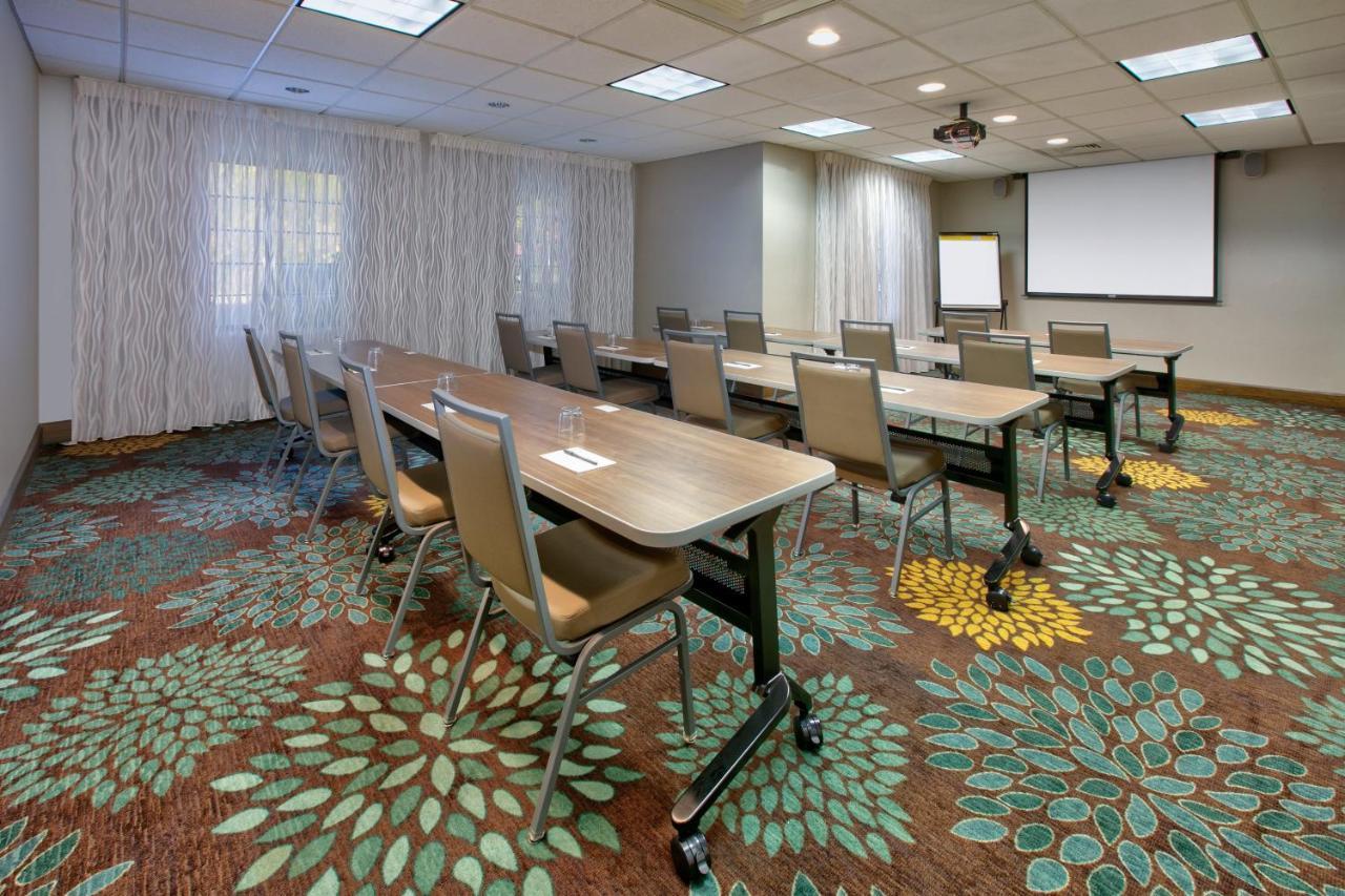 Staybridge Suites Corning By Ihg Kültér fotó